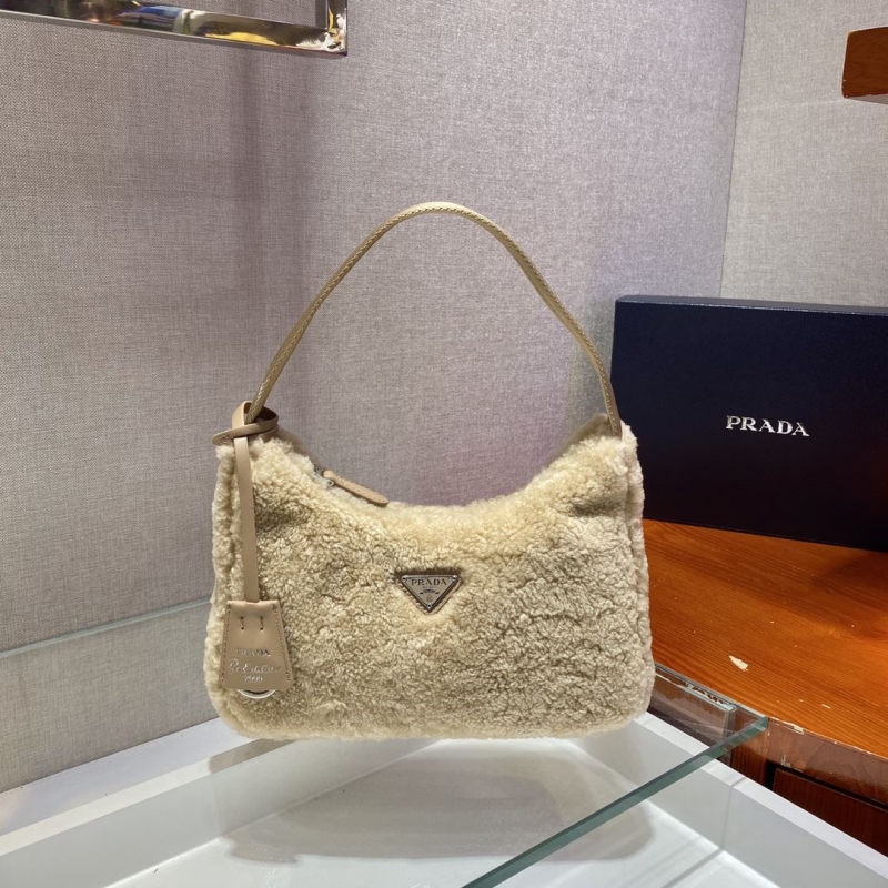 Pra*a hobo bags
